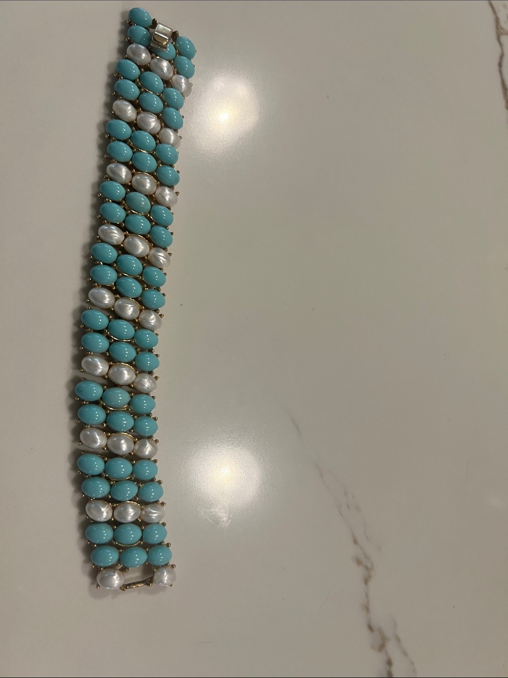 Vintage 1960s Trifari Turquoise and White Beaded Stretch Bracelet